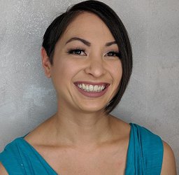 Photo of Jenna Lau-Caruso